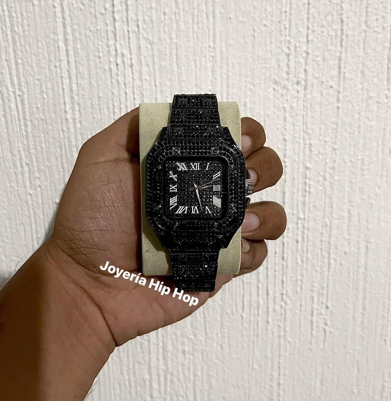 Reloj Diamantado N Color Negro