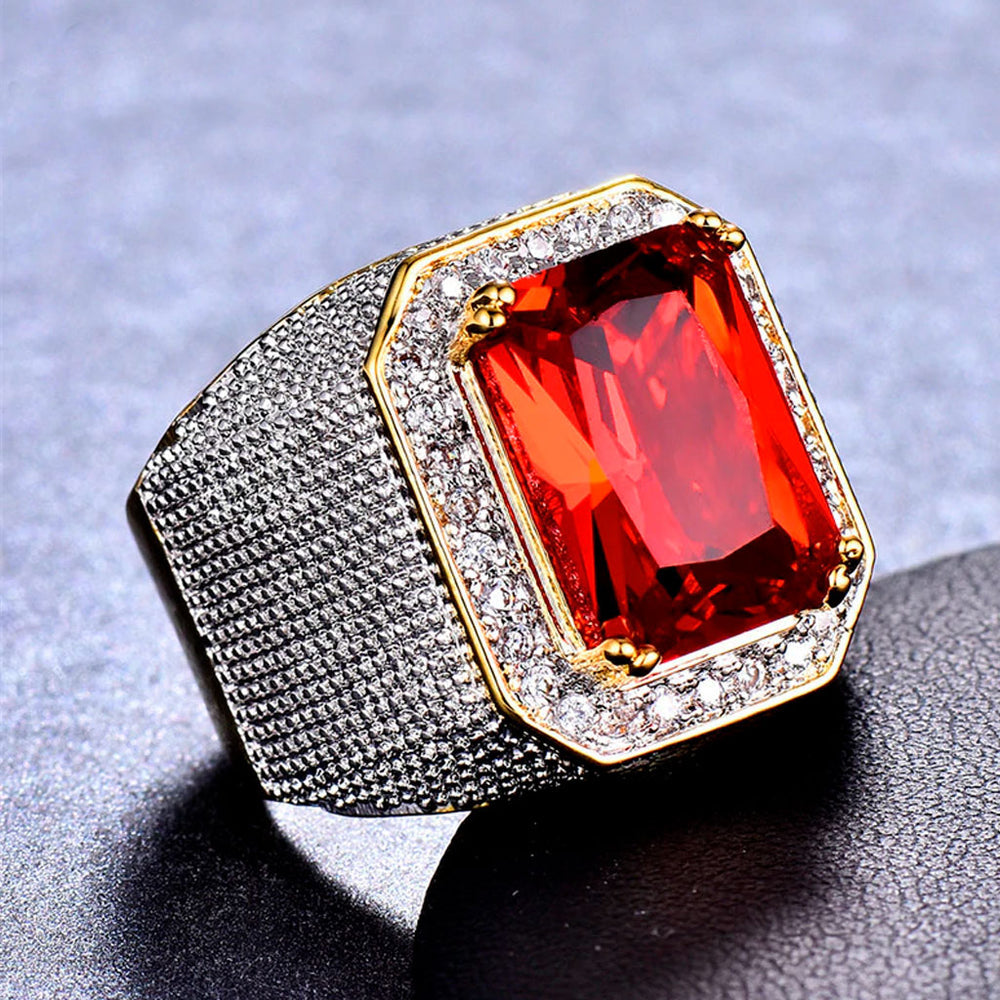 Anillo Piedra Roja Diamantado Dorado