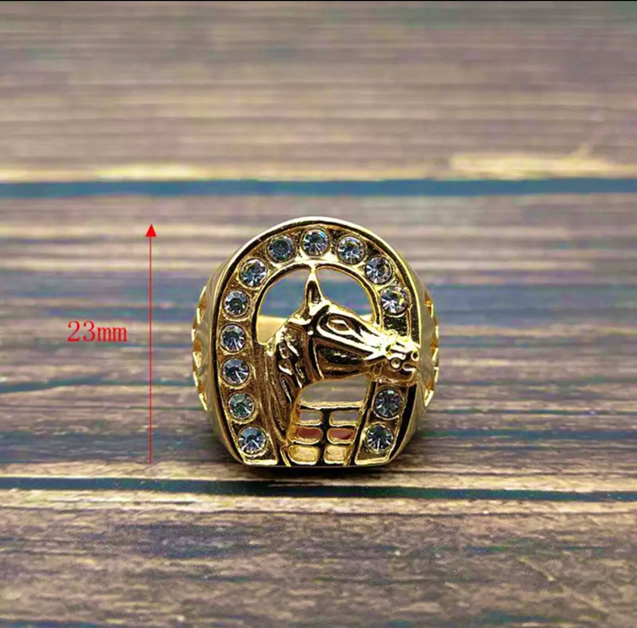 Anillo Herradura Diamantado Dorado