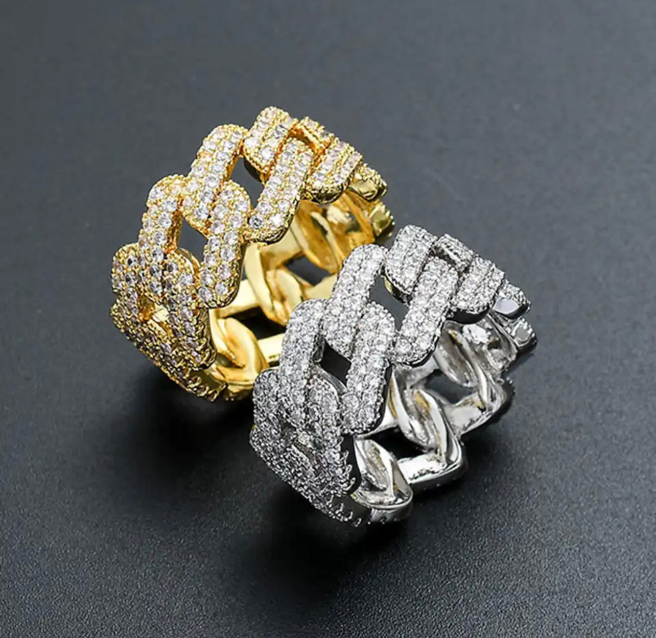 Anillo Zig Zag Diamantado Plateado